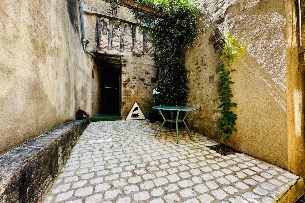 Terrasse Sur La Tour Garconnet Apartamento Amboise Exterior foto